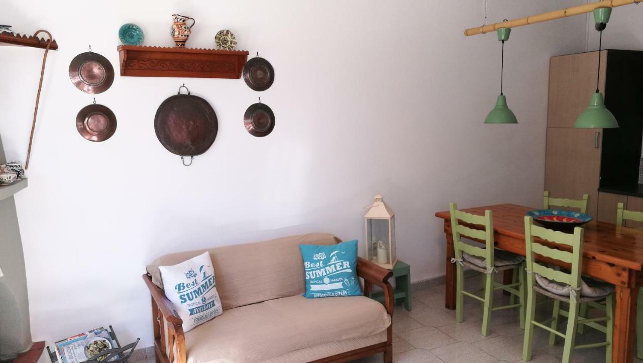 Anemos Seaside House Villa Скирос Екстериор снимка