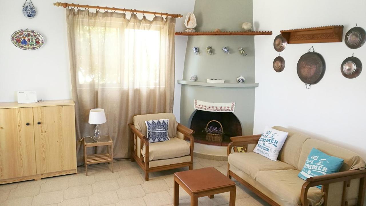 Anemos Seaside House Villa Скирос Екстериор снимка